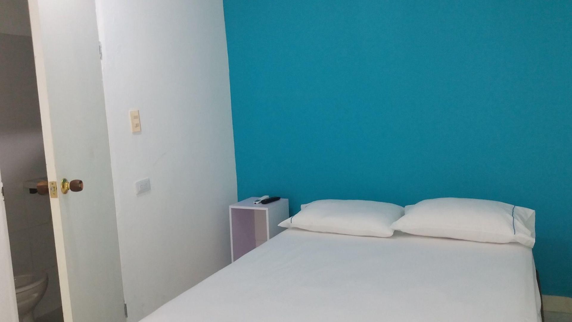 Hotel Atuchi 3*